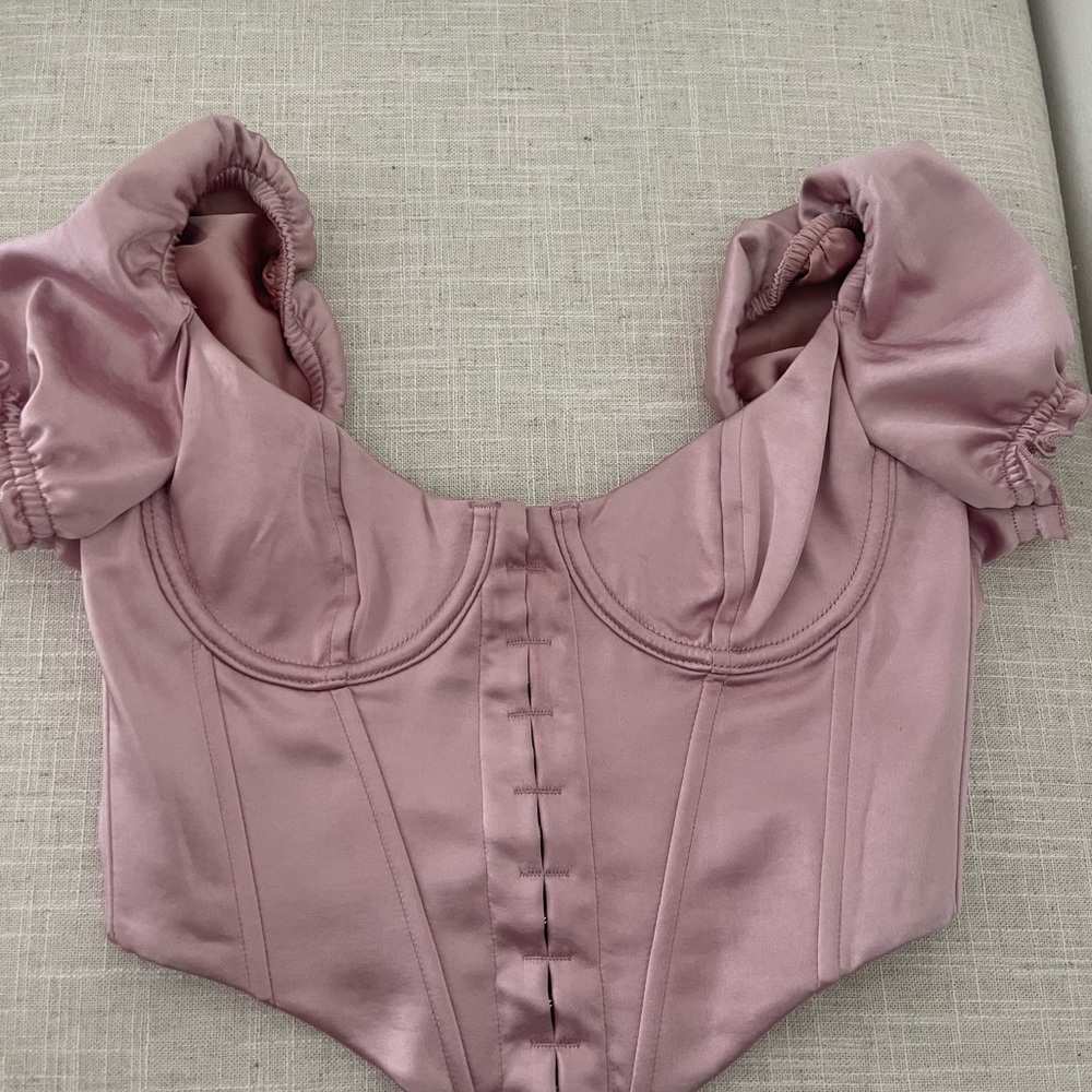 Pink top - Picture 2 of 5